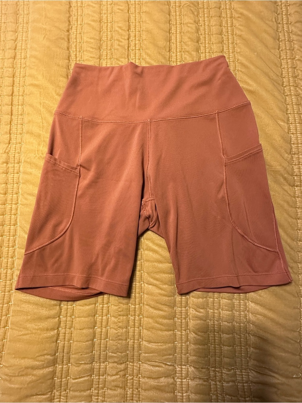 Nike Women’s Bike Shorts in Rust with Side Pockets